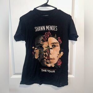 Shawn Mendes The Tour Black Graphic T-Shirt